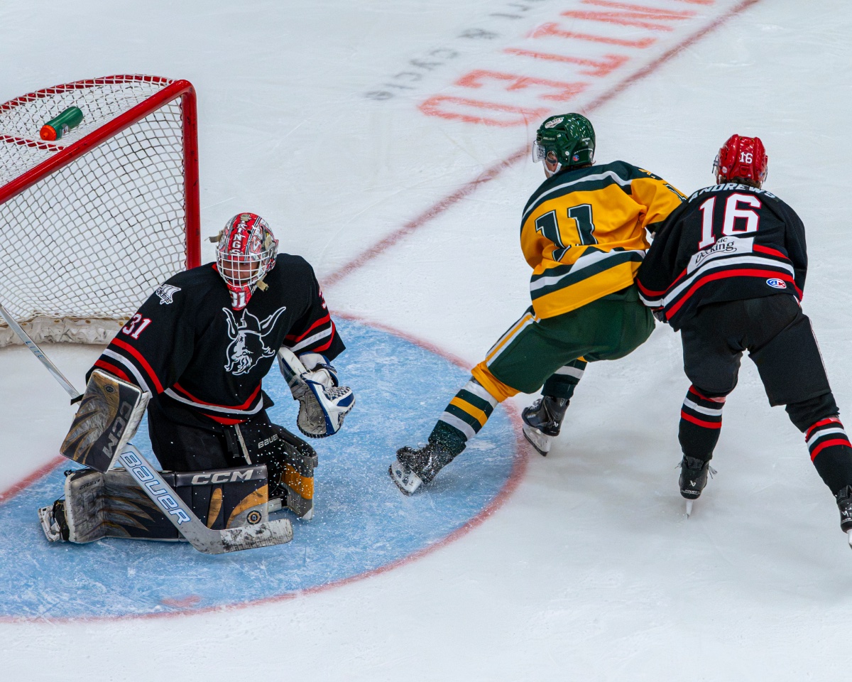 Photo from 🏒Vikings vs Golden Bears 9/12